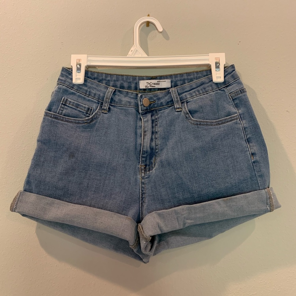 High Waisted Jean Mom Roll-up Shorts